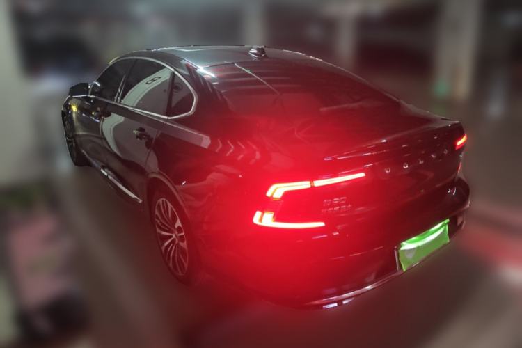 Used Volvo S90 New Energy 2025 Plug-in Hybrid Four-Wheel Drive Long-Range Zhiyi Luxury Edition Rear Left 45 Deg