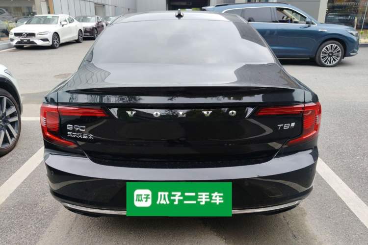 Used Volvo S90 New Energy 2025 Plug-in Hybrid Four-Wheel Drive Long-Range Luxury Smart Edition Rear