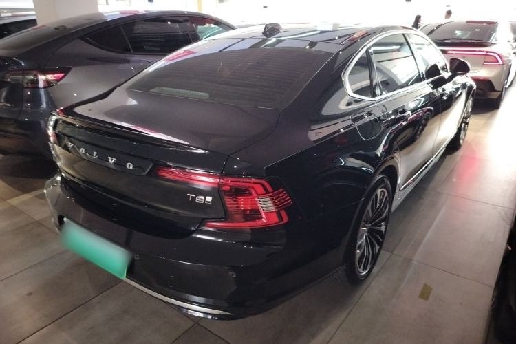 Used Volvo S90 New Energy 2025 Plug-in Hybrid Four-Wheel Drive Long-Range Zhiyi Luxury Edition Rear Right 45 Deg