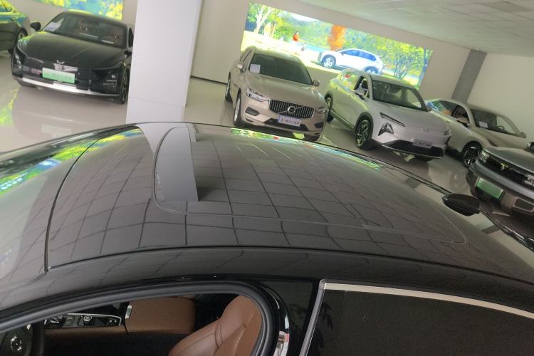 Used Volvo S90 New Energy 2025 Plug-in Hybrid Four-Wheel Drive Long-Range Luxury Smart Edition Roof