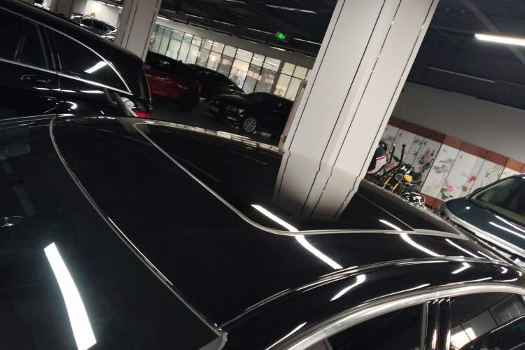Used Volvo S90 New Energy 2025 Plug-in Hybrid Four-Wheel Drive Long-Range Zhiyi Luxury Edition Roof