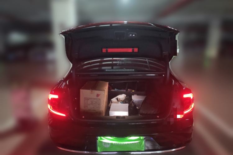 Used Volvo S90 New Energy 2025 Plug-in Hybrid Four-Wheel Drive Long-Range Zhiyi Luxury Edition Trunk