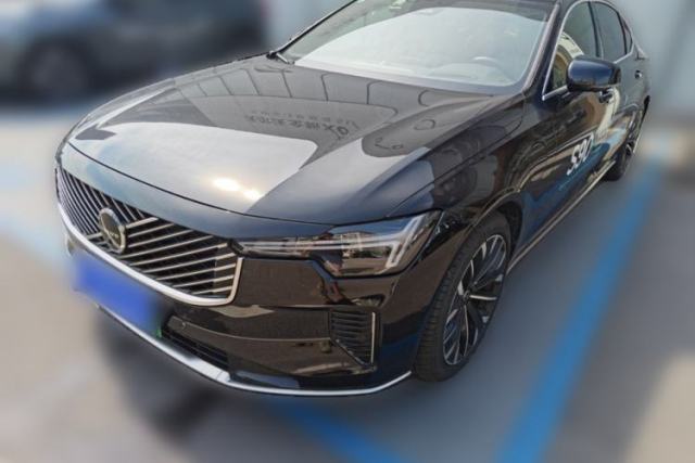 Used Volvo S90 New Energy 2026 Plug-in Hybrid Four-Wheel Drive Long-Range Luxury Smart Edition