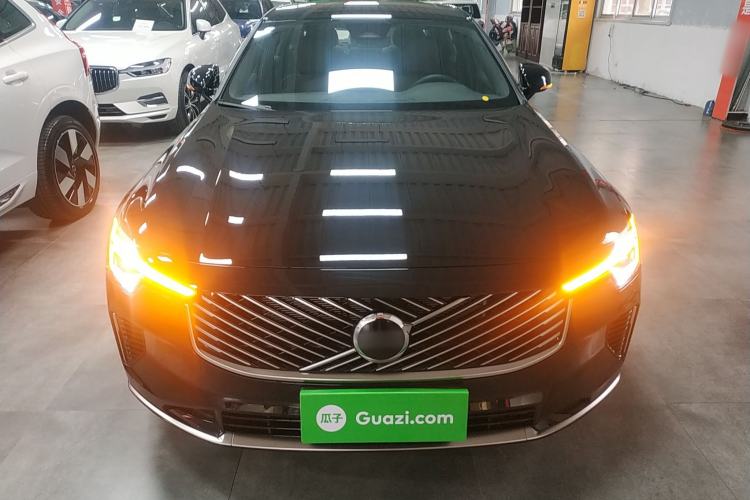 Used Volvo S90 New Energy 2026 Plug-in Hybrid Four-Wheel Drive Long-Range Zhiyi Luxury Edition Exterior 1