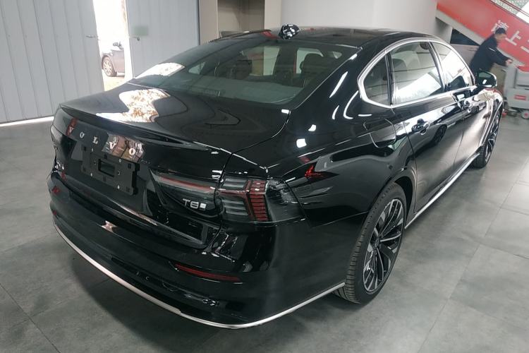 Used Volvo S90 New Energy 2026 Plug-in Hybrid Four-Wheel Drive Long-Range Zhiyi Luxury Edition Exterior 5