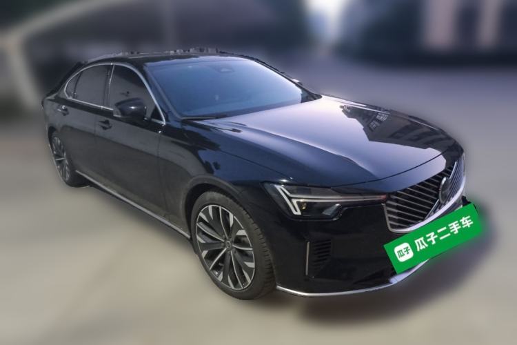 Used Volvo S90 New Energy 2026 Plug-in Hybrid Four-Wheel Drive Long-Range Zhiyuan Luxury Edition Front Right 45 Deg