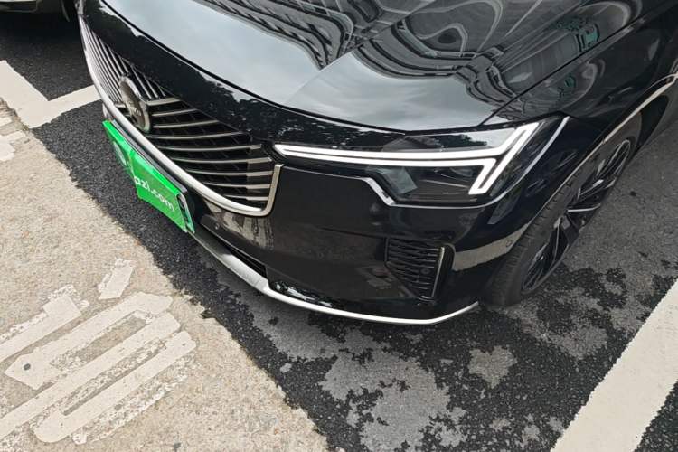 Used Volvo S90 New Energy 2026 Plug-in Hybrid Four-Wheel Drive Long-Range Luxury Smart Edition Left Front Headlight