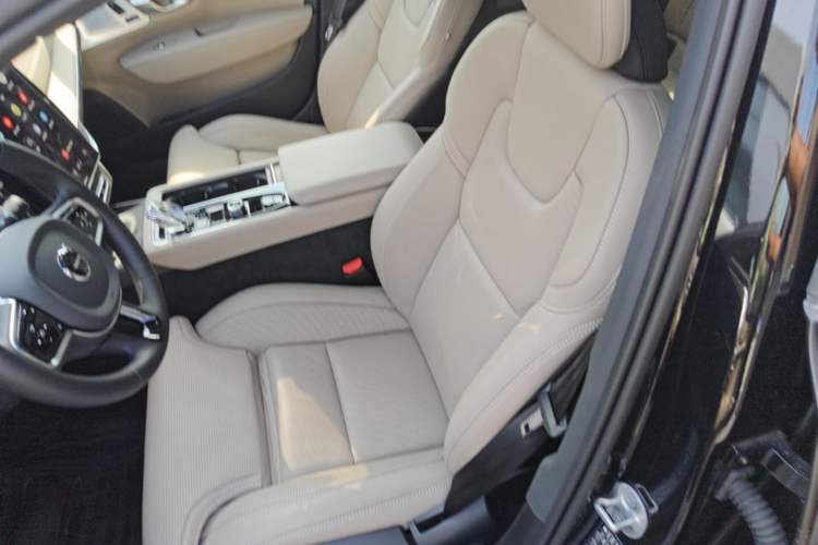 Used Volvo S90 New Energy 2026 Plug-in Hybrid Four-Wheel Drive Long-Range Luxury Smart Edition Left Front Seat