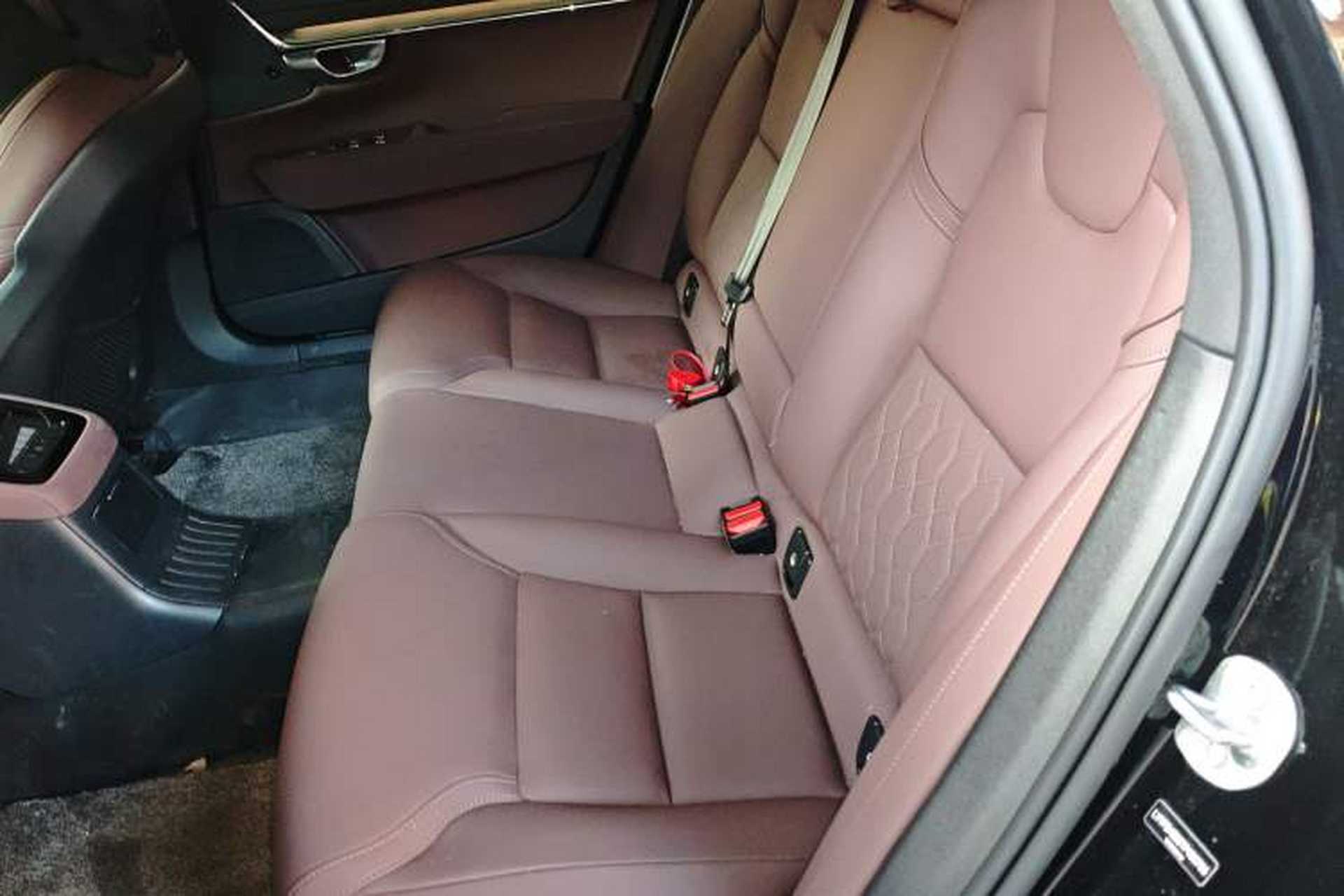 Used Volvo S90 New Energy 2026 Plug-in Hybrid Four-Wheel Drive Long-Range Zhiyi Luxury Edition Left Rear Seat