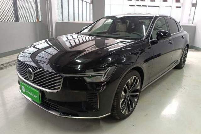 Used Volvo S90 New Energy 2026 Plug-in Hybrid Four-Wheel Drive Long-Range Luxury Smart Edition