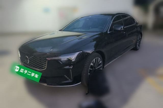 Used Volvo S90 New Energy 2026 Plug-in Hybrid Four-Wheel Drive Long-Range Zhiyuan Luxury Edition