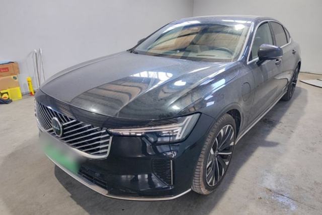Used Volvo S90 New Energy 2026 Plug-in Hybrid Four-Wheel Drive Long-Range Luxury Smart Edition