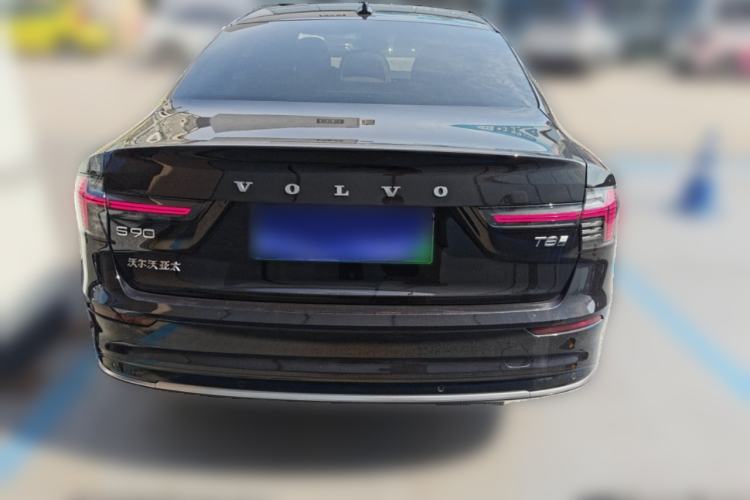Used Volvo S90 New Energy 2026 Plug-in Hybrid Four-Wheel Drive Long-Range Luxury Smart Edition Rear