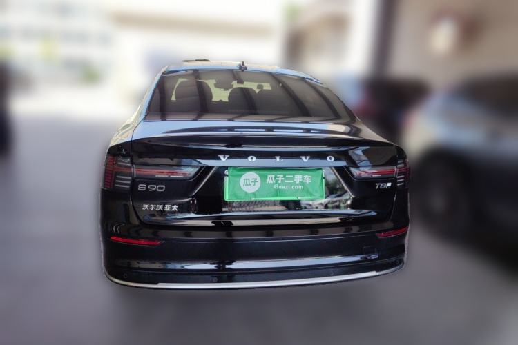 Used Volvo S90 New Energy 2026 Plug-in Hybrid Four-Wheel Drive Long-Range Luxury Smart Edition Rear