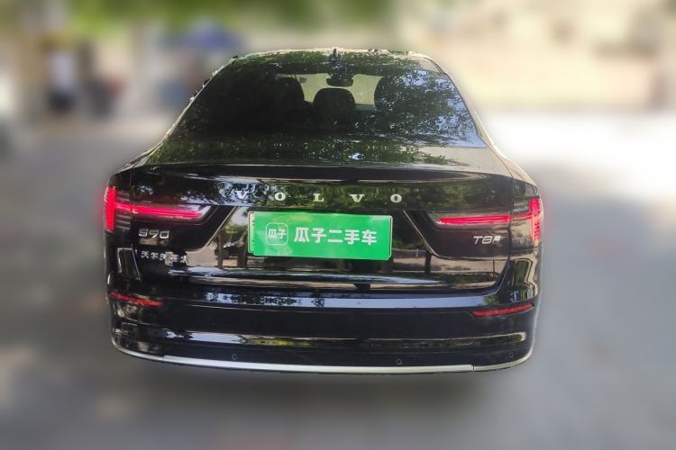 Used Volvo S90 New Energy 2026 Plug-in Hybrid Four-Wheel Drive Long-Range Luxury Smart Edition Rear