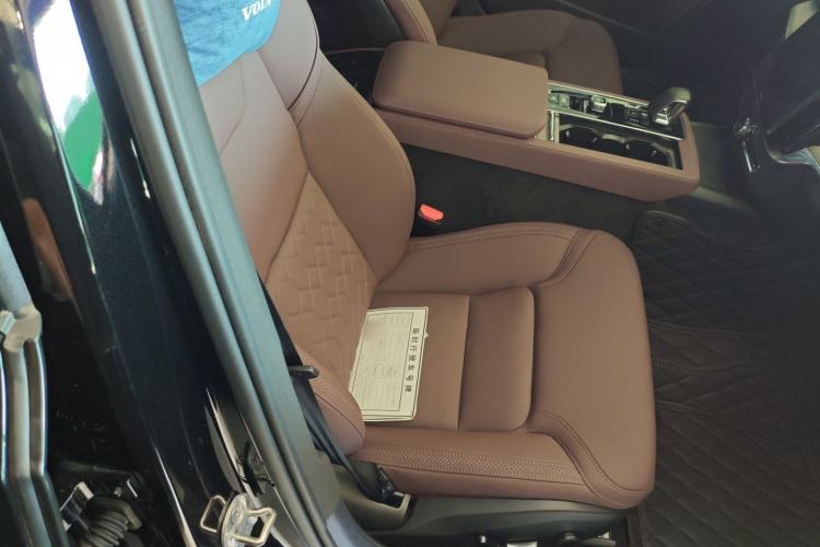 Used Volvo S90 New Energy 2026 Plug-in Hybrid Four-Wheel Drive Long-Range Zhiyi Luxury Edition Right Front Seat
