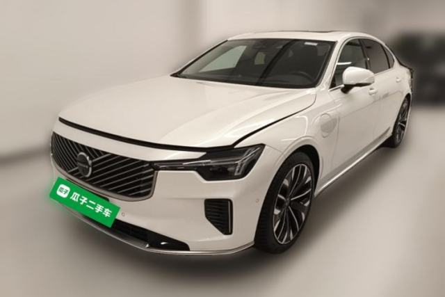 Used Volvo S90 New Energy 2026 Plug-in Hybrid Four-Wheel Drive Long-Range Luxury Smart Edition