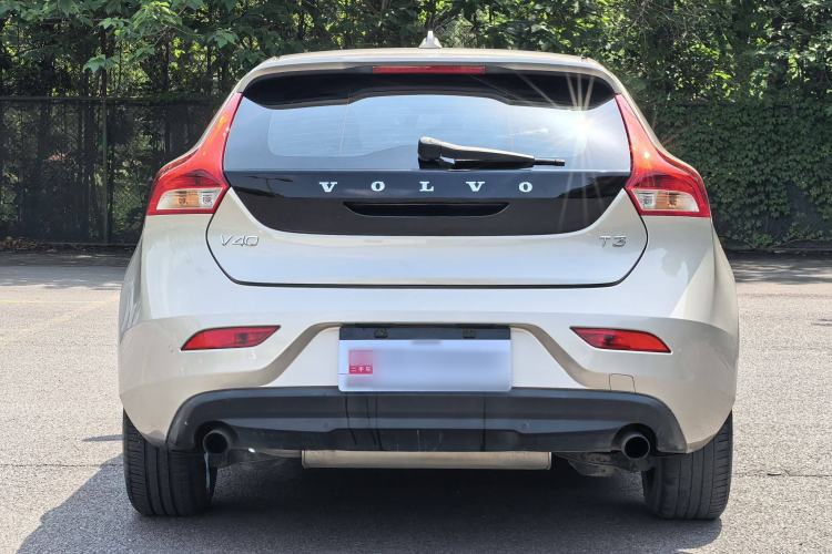 Used Volvo V40 2018 T3 Zhiyi Edition Exterior 5