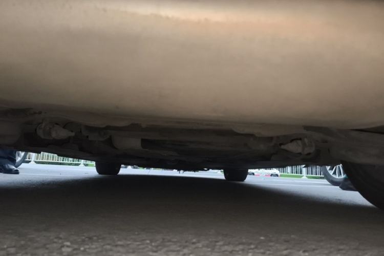 Used Volvo V40 2013 2.0T Zhiyi Edition Chassis Rear