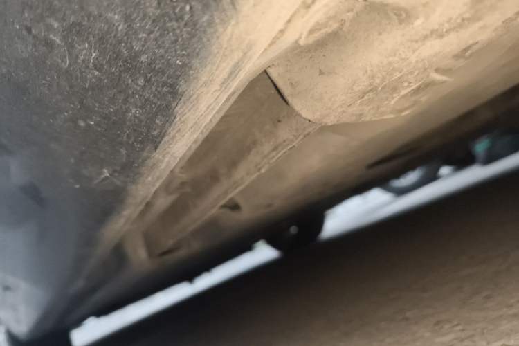 Used Volvo V40 2013 2.0T Zhiyi Edition Chassis Rear Left