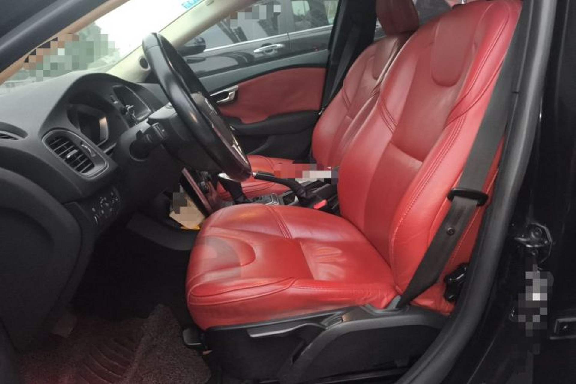 Used Volvo V40 2013 2.0T Zhiyi Edition Left Front Seat