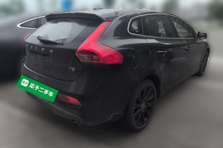 Used Volvo V40 2013 2.0T Zhiyi Edition Rear Right 45 Deg