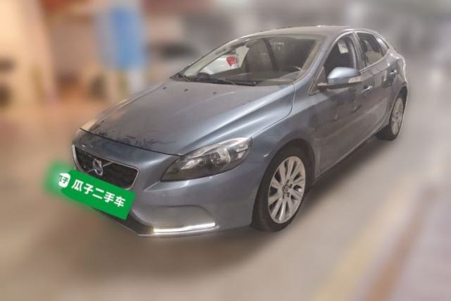 Used Volvo V40 2013 2.0T Zhiyi Edition
