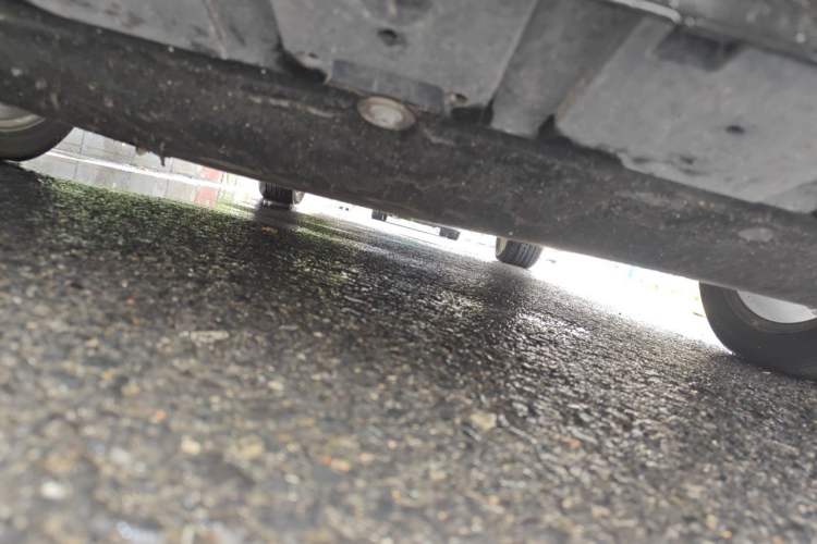 Used Volvo V40 2013 2.0T Zhiya Edition Chassis Front