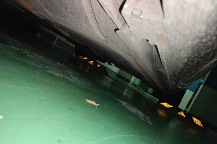 Used Volvo V40 2013 2.0T ZhiShang Version Chassis Front Left