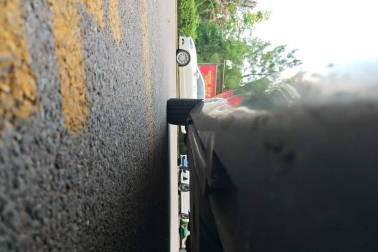 Used Volvo V40 2013 T5 Prestige Edition Chassis Front Right