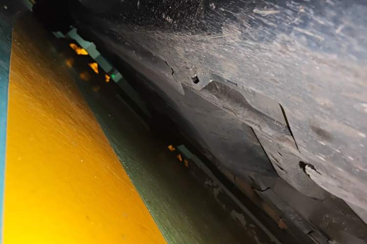 Used Volvo V40 2013 2.0T ZhiShang Version Chassis Front Right