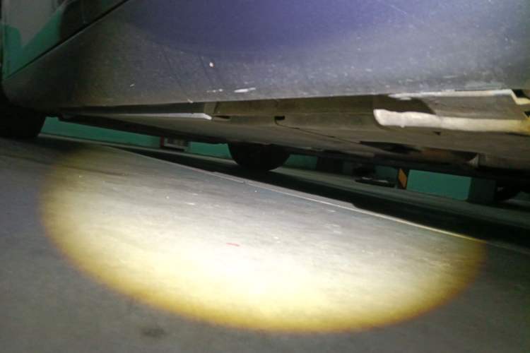 Used Volvo V40 2013 2.0T Zhiya Edition Chassis Rear Left