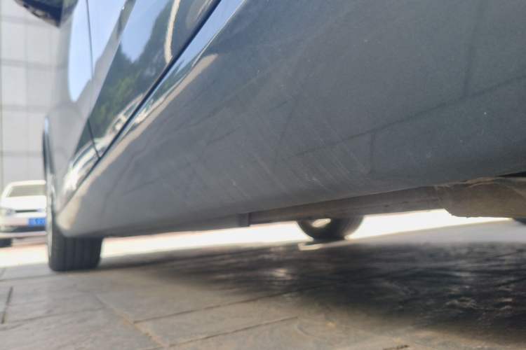 Used Volvo V40 2013 2.0T Zhiya Edition Chassis Rear Left