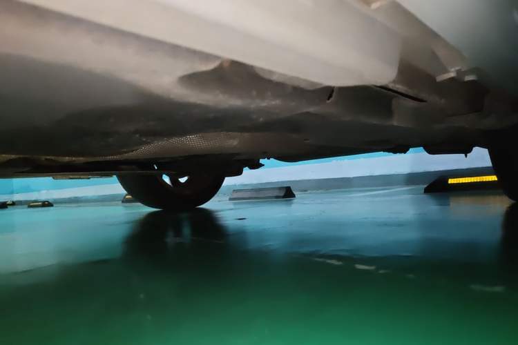 Used Volvo V40 2013 2.0T Zhiya Edition Chassis Rear Left