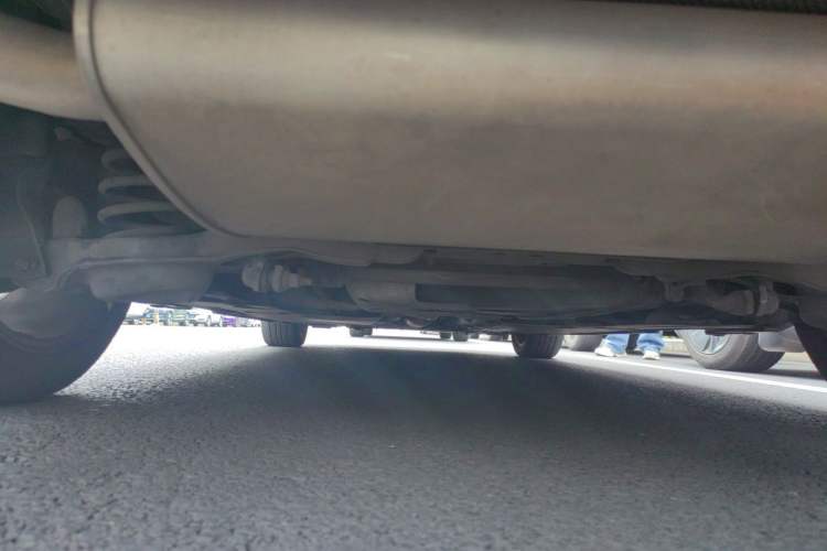 Used Volvo V40 2013 2.0T Zhiya Edition Chassis Rear