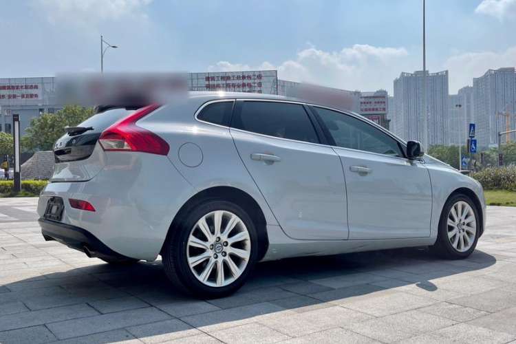 Used Volvo V40 2013 2.0T Zhiya Edition Exterior 6