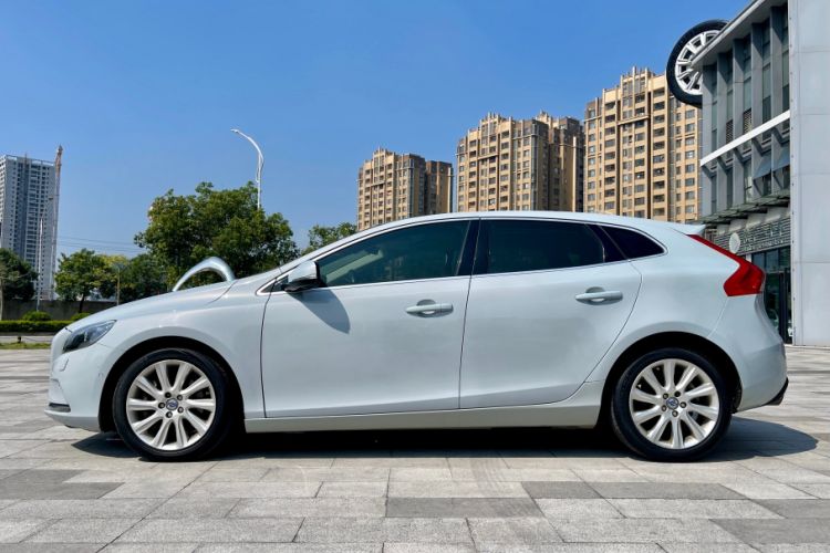 Used Volvo V40 2013 2.0T Zhiya Edition Exterior 7