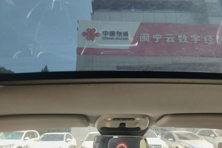 Used Volvo V40 2013 2.0T Zhiya Edition Headliner
