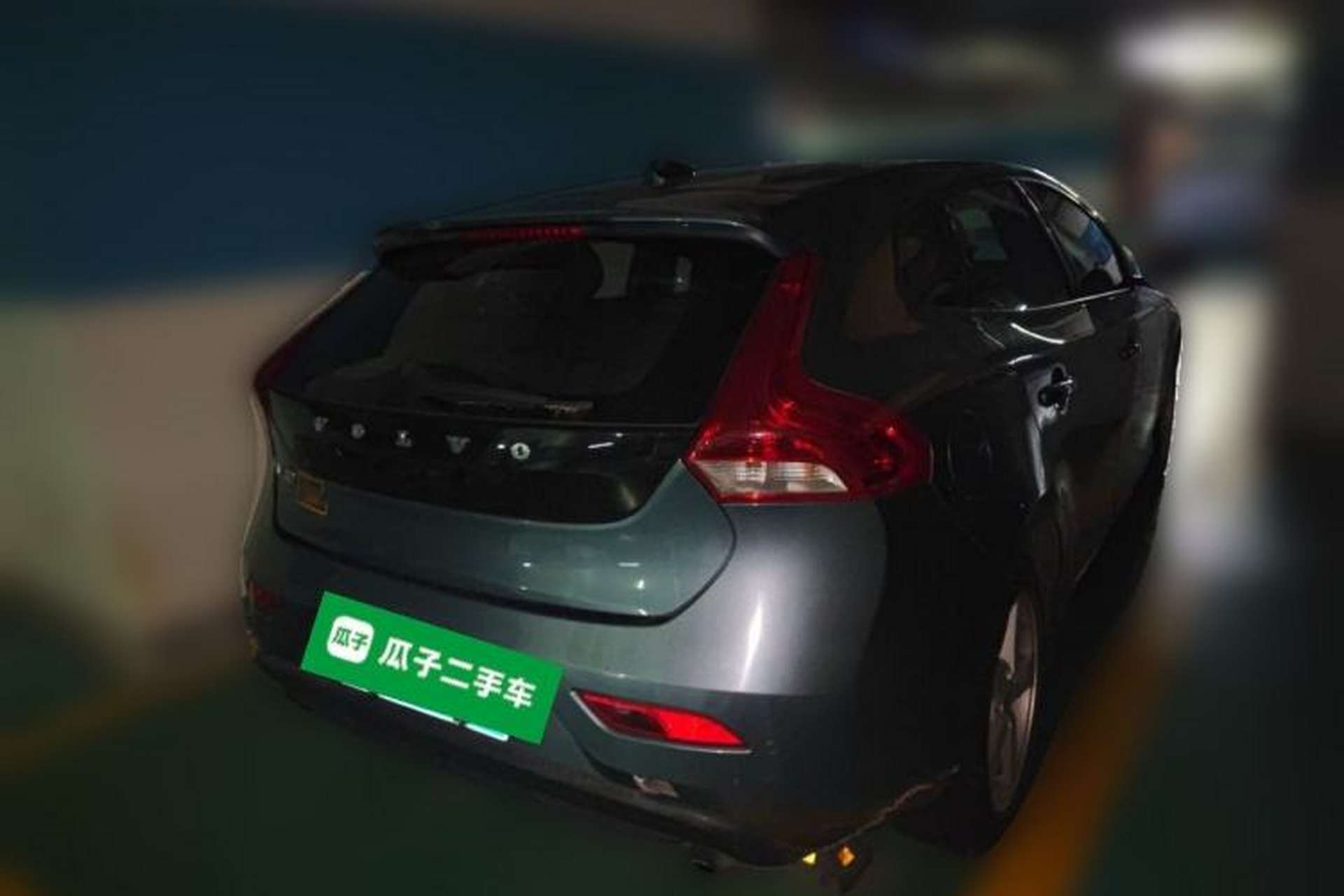 Used Volvo V40 2013 2.0T ZhiShang Version Rear Right 45 Deg