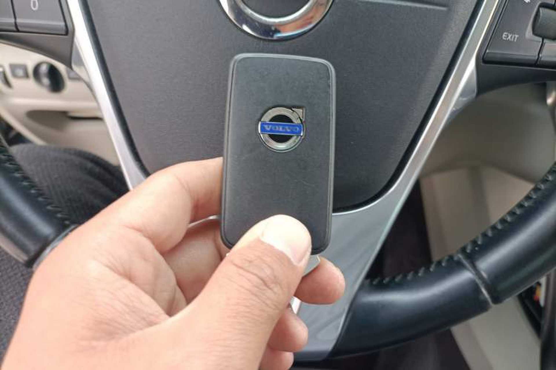 Used Volvo V40 2013 2.0T Zhiya Edition Vehicle Key