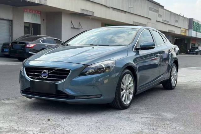 Used Volvo V40 2013 2.0T Zhiya Edition