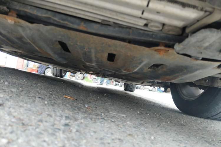 Used Volvo V40 2013 2.0T Zhiya Edition Chassis Front
