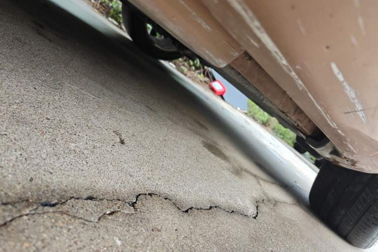 Used Volvo V40 2013 2.0T Zhiya Edition Chassis Rear Left