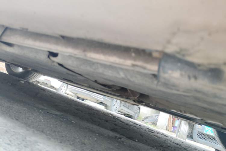 Used Volvo V40 2013 2.0T Zhiya Edition Chassis Rear Left