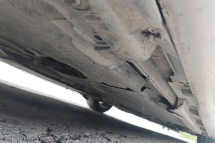 Used Volvo V40 2013 2.0T Zhiya Edition Chassis Rear Right