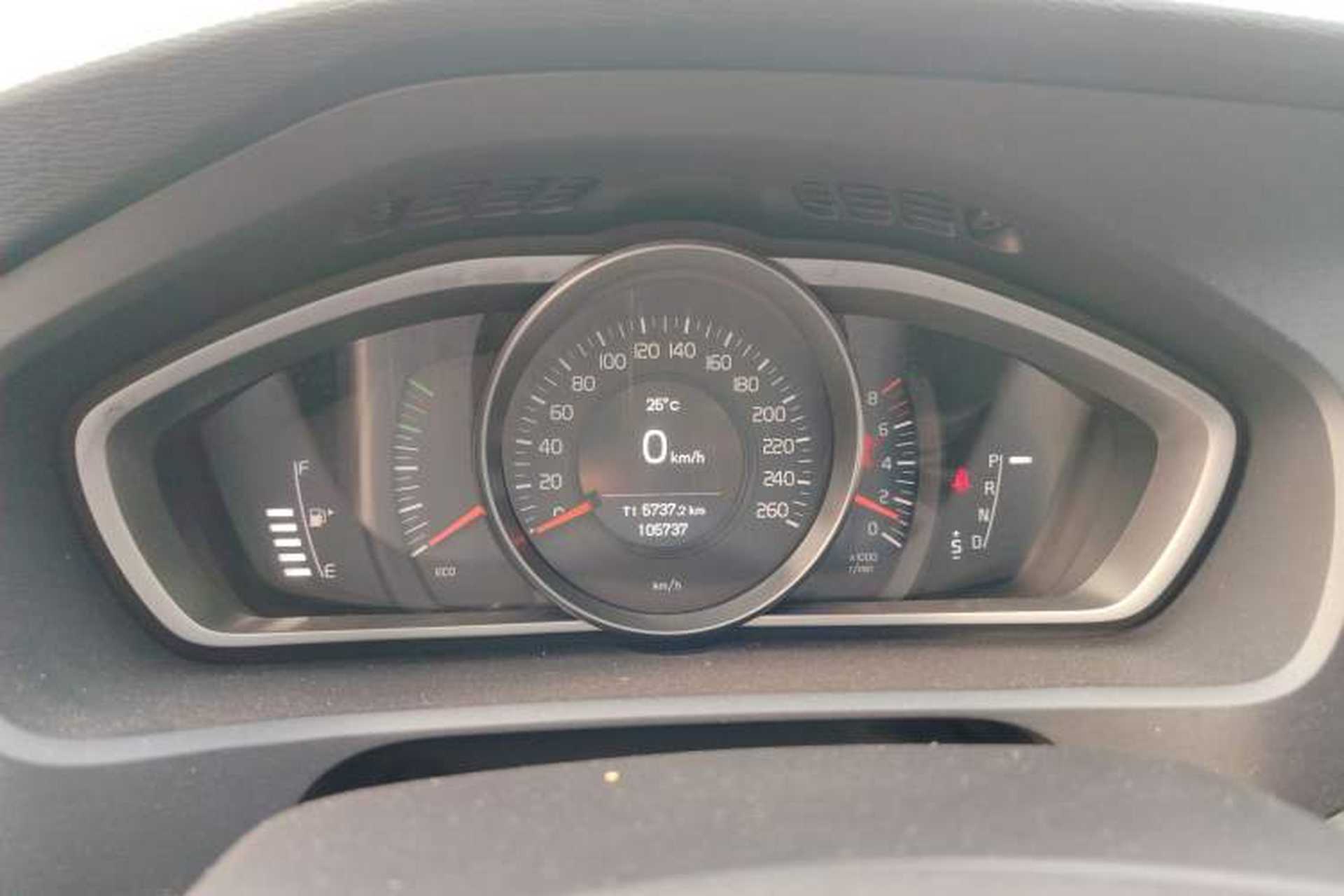 Used Volvo V40 2013 2.0T ZhiShang Version Instrument Cluster