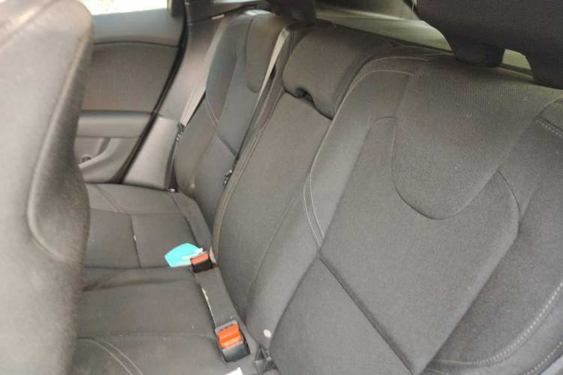 Used Volvo V40 2013 2.0T ZhiShang Version Left Rear Seat