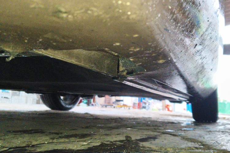 Used Volvo V40 2013 2.0T Zhiya Edition Chassis Front Left