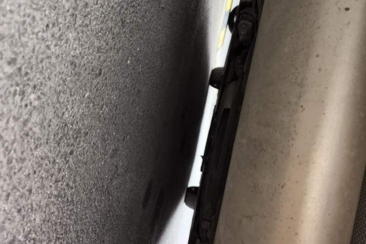 Used Volvo V40 2013 2.0T Zhiya Edition Chassis Rear