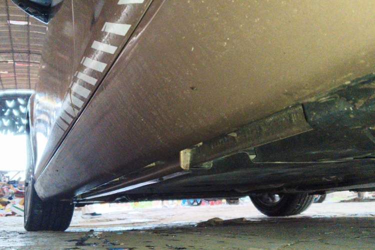 Used Volvo V40 2013 2.0T Zhiya Edition Chassis Rear Left